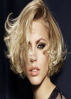 fryzury krótkie włosy blond , galeria zdjęć numer zdjęcia z fryzurką dla kobiet to:  67